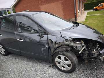 III dCi 110 accidentée !!!;;;