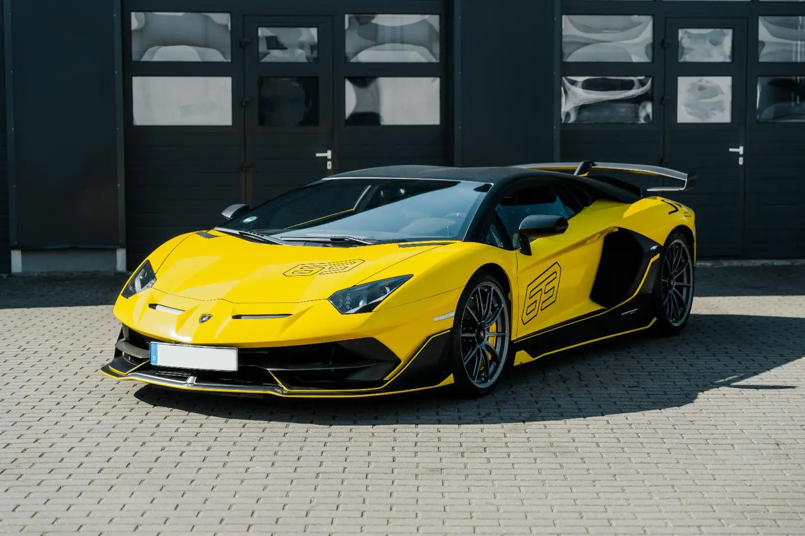 Lamborghini Aventador SVJ*Traumauto*63er Design*NEUZUSTAND Negru - 2