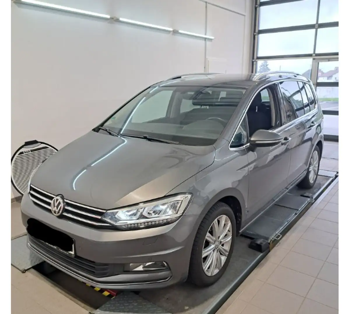 Volkswagen Touran 2.0 TDI Highline | NAVI | AHK | LED | Grau - 2