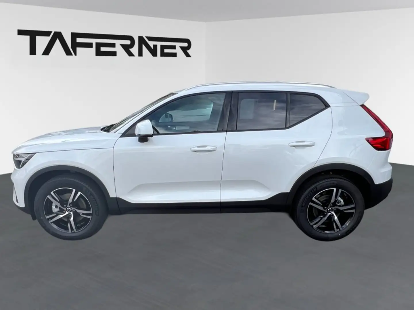 Volvo XC40 B3 Mild Hybrid Core Weiß - 2