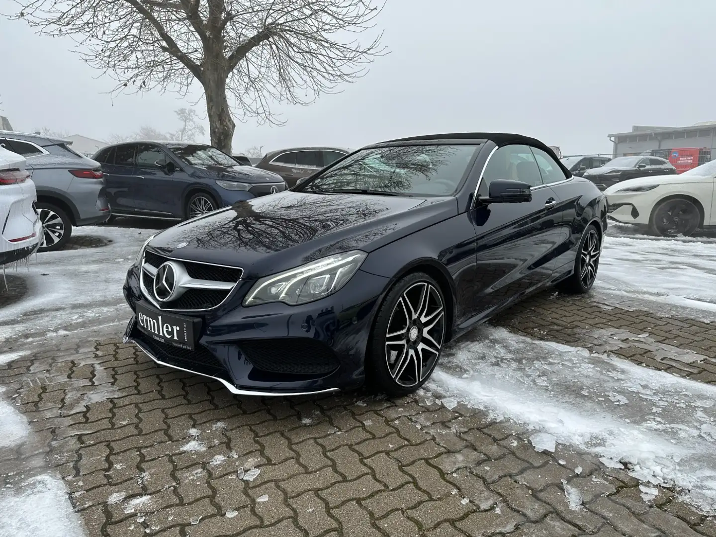Mercedes-Benz E 400 Cabrio AMG Sitzklima LED Memory 360° Blau - 2