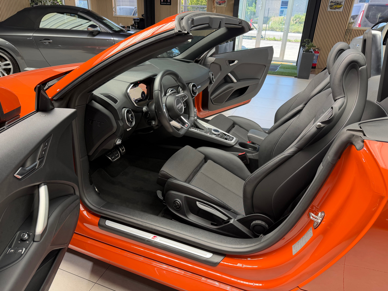 Audi TT Cabrio 40 TFSI S line S tronic 245CV KEYLESS COCKPIT CUIR FULL OPTIONS — photo 11