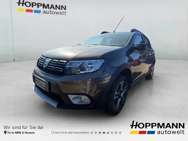 Dacia Sandero 0.9 *PDC*KLIMAAUTOMATIK*NAVI*ALLWETTER*