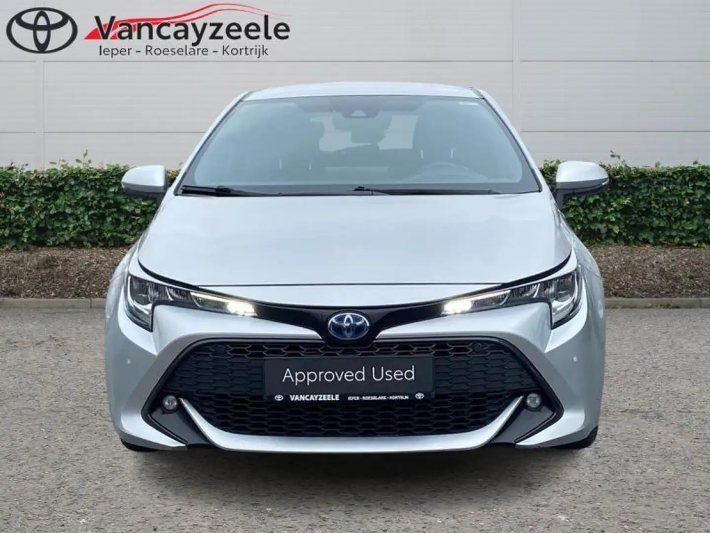Toyota Corolla 5D Dynamic+nav+cam+sens V&A Argent - 2