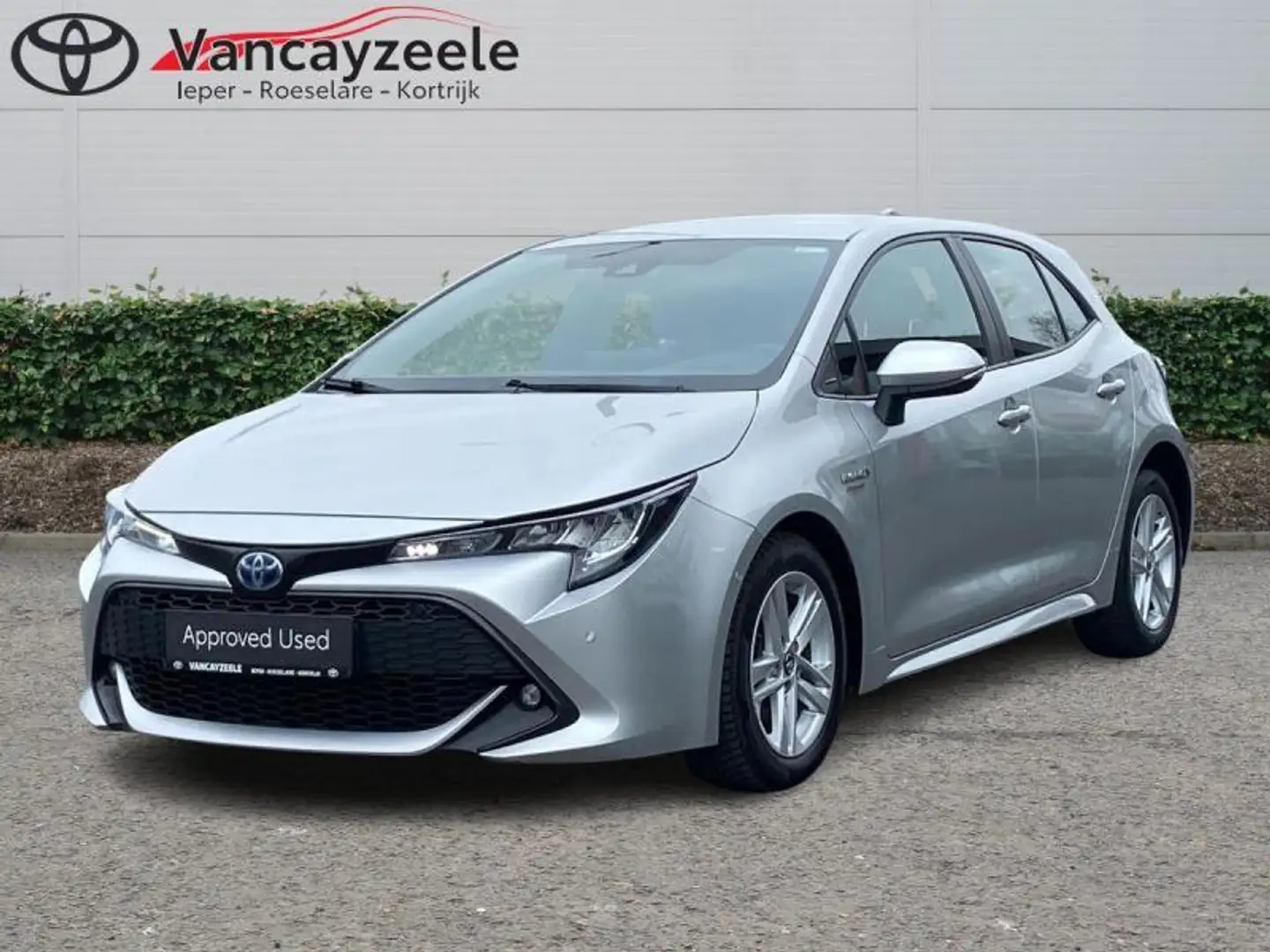 Toyota Corolla 5D Dynamic+nav+cam+sens V&A Argent - 1