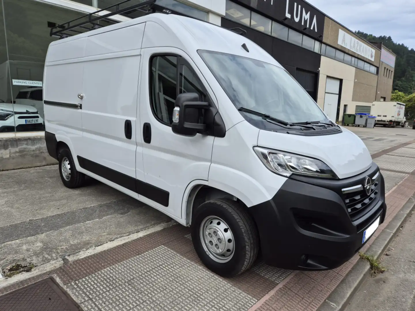 Opel Movano Fg. 2.2 BlueHDI Base 120 L2H2 3500 - 2