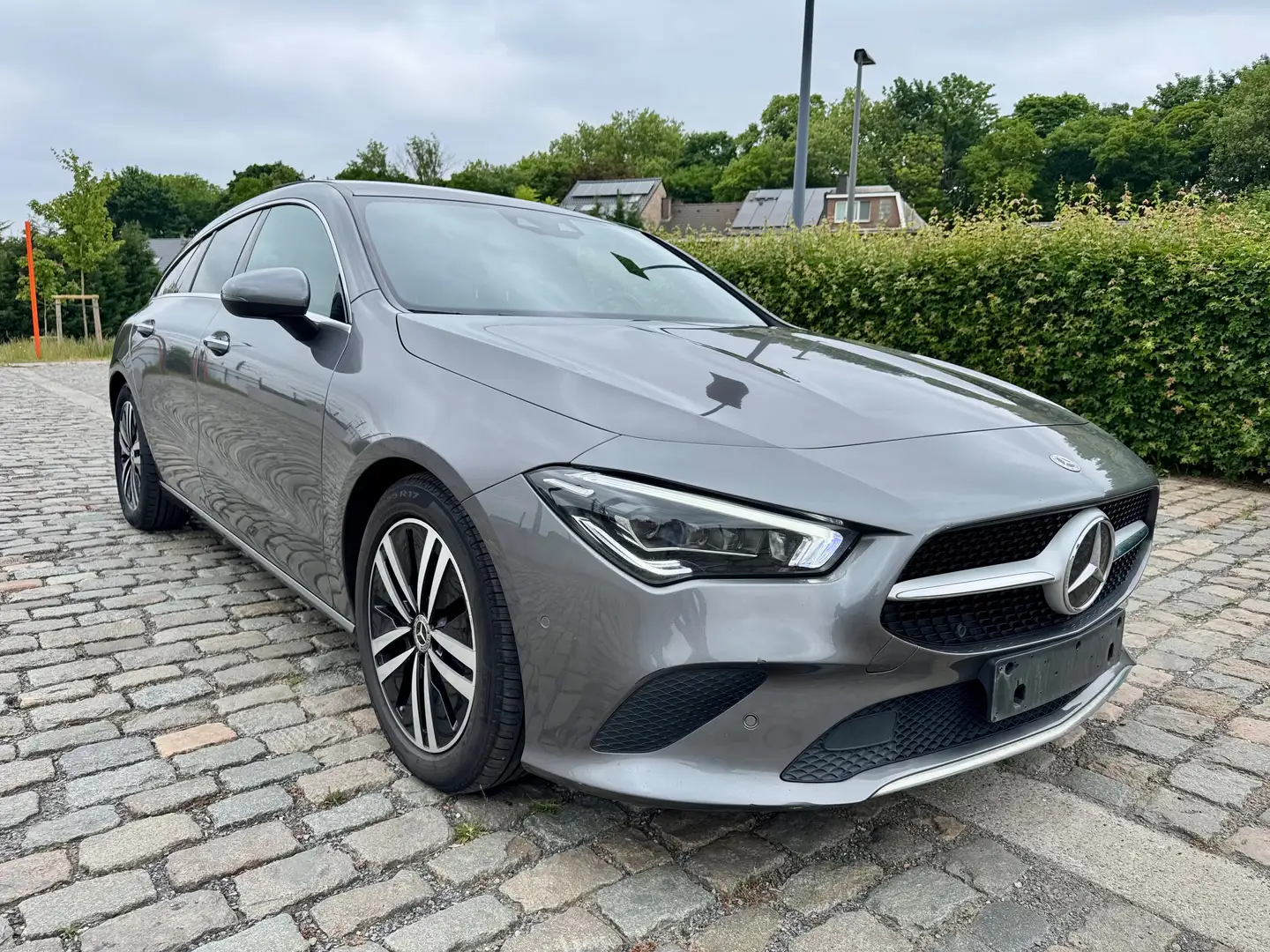 Mercedes-Benz CLA 200 d 1r Main 151.000 Km Cuir Xénon Pano Carnet Gris - 1