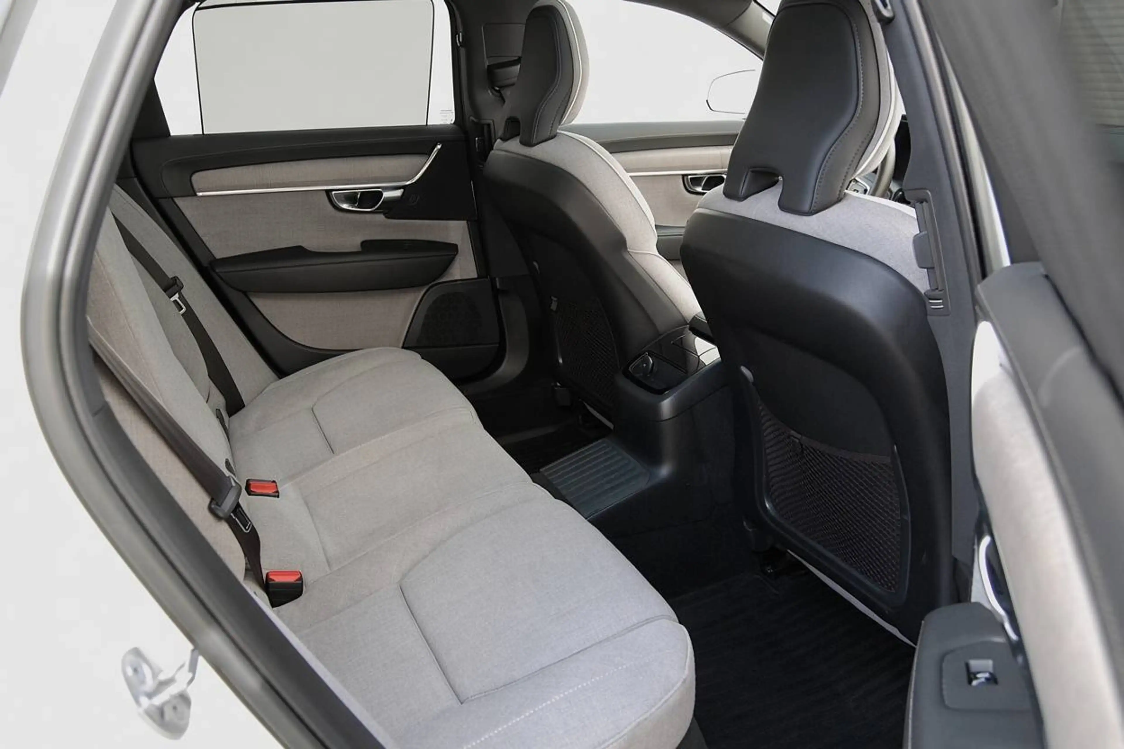 Volvo V90 V90 T8 Ultimate Bright AWD -Tailored Wool Sitze- — photo 8