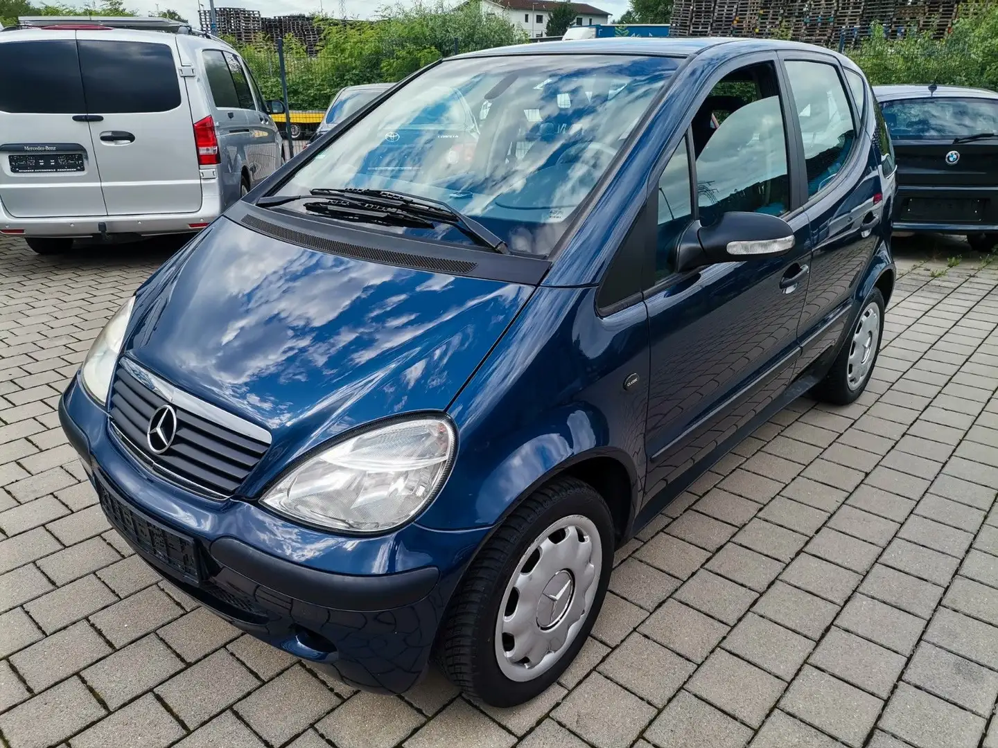 Mercedes-Benz A 140 A -Klasse A 140 Albastru - 1