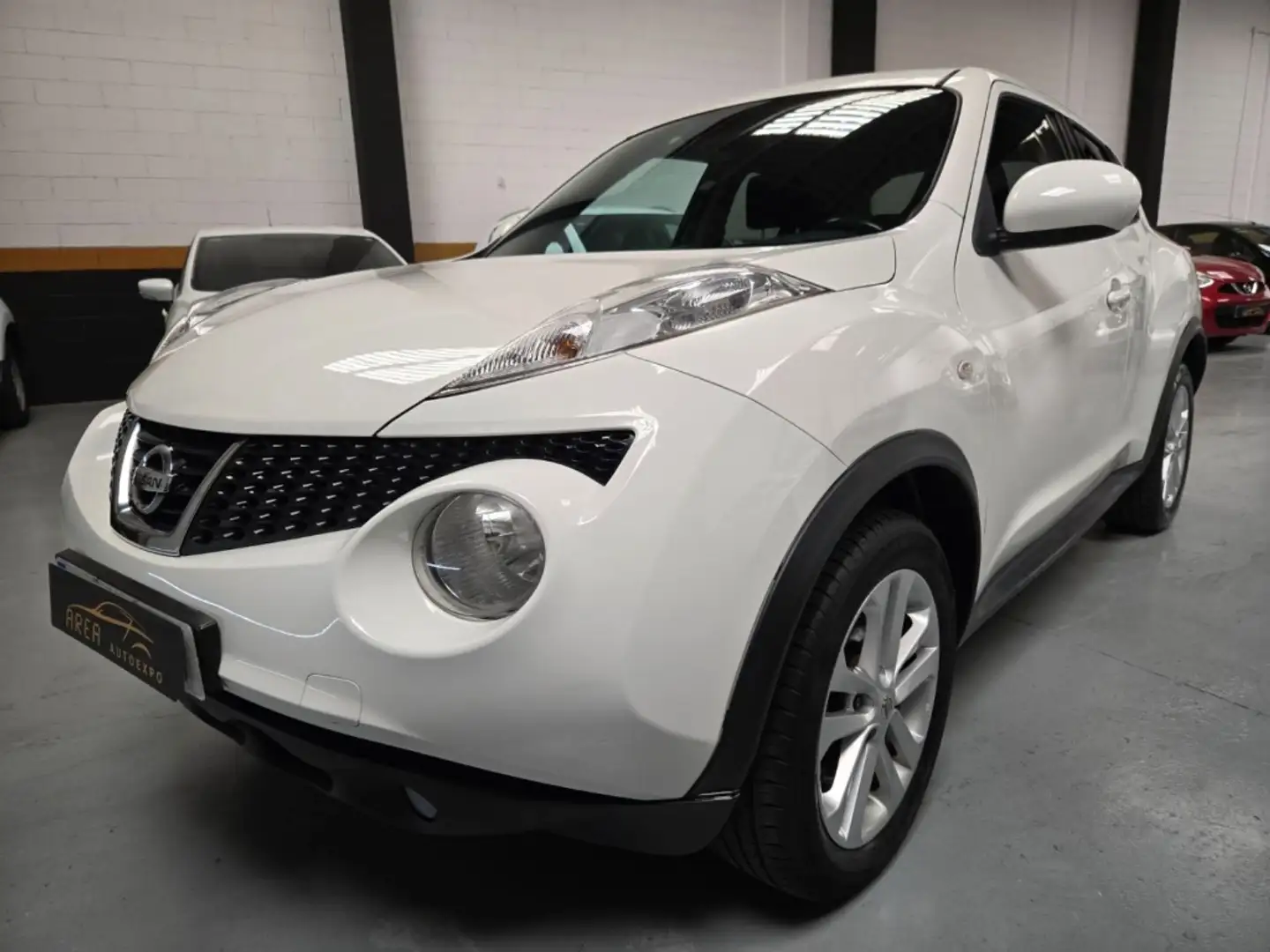 Nissan Juke 1.6i Tekna Premium Alb - 1