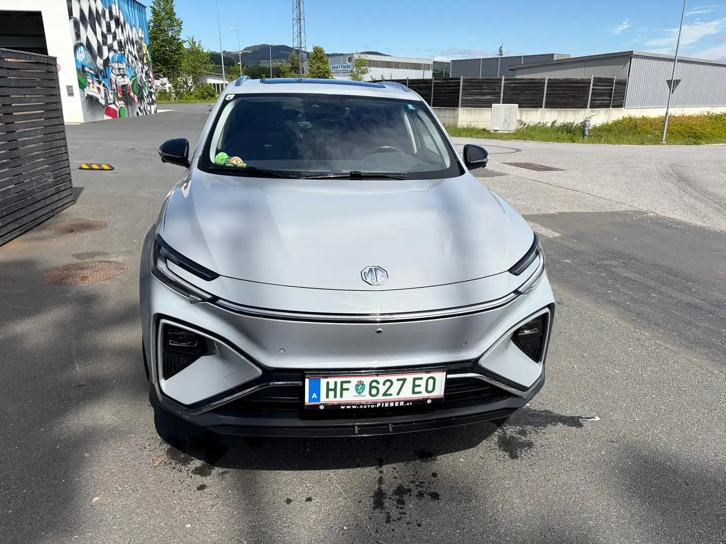 MG Marvel R Marvel R Electric 70 kWh Performance Performance Grau - 1
