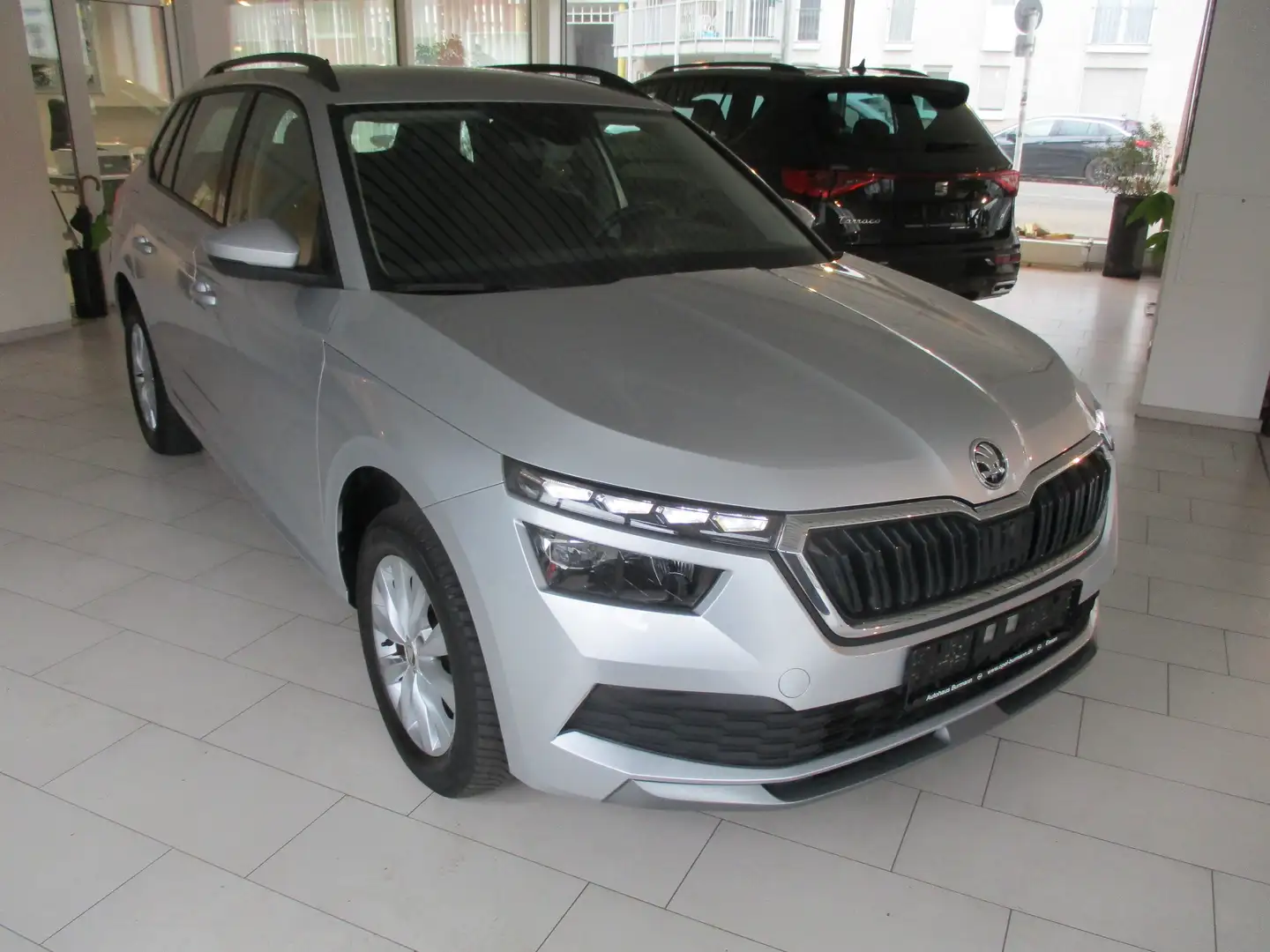 Skoda Kamiq Ambition/ Automatik/ Allwetterreifen/ PP/ USB/ BT Grau - 1