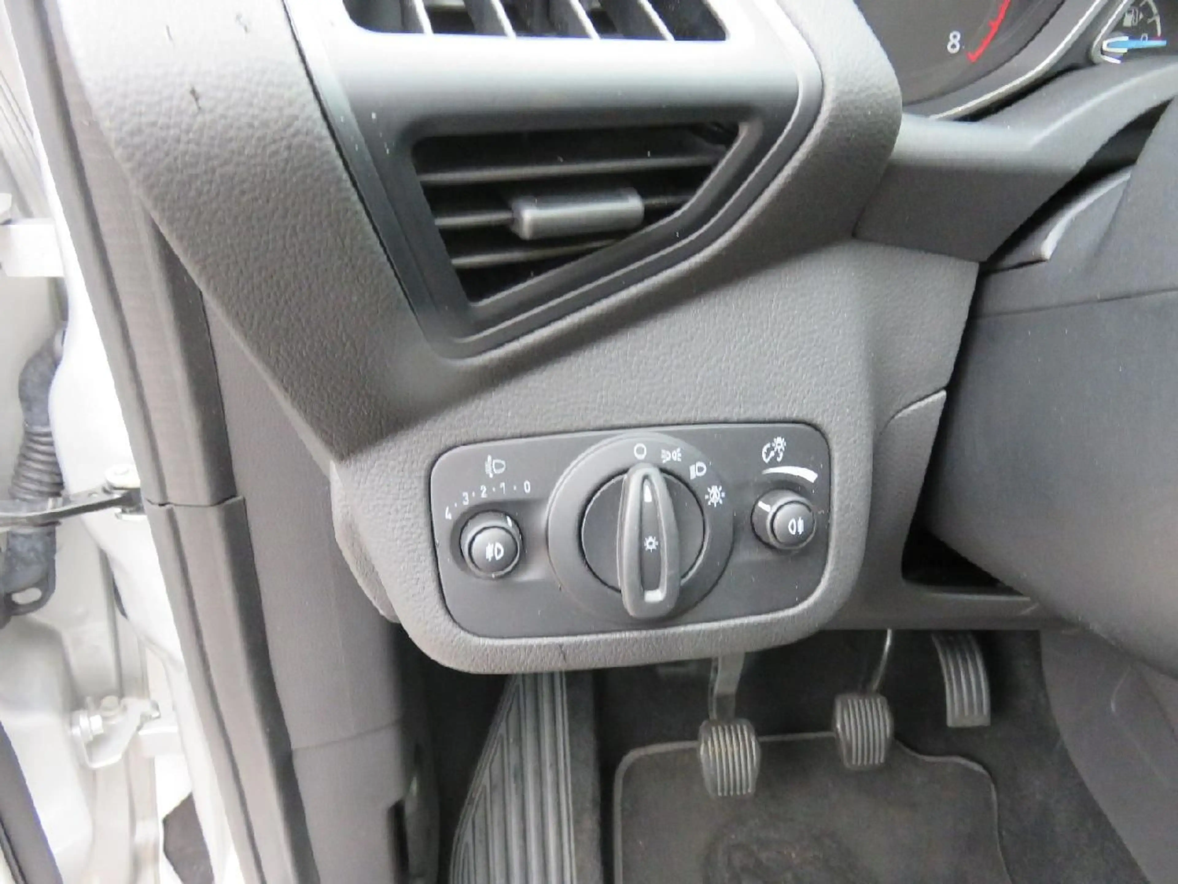 Ford C-Max C-MAX Business Edition — photo 10