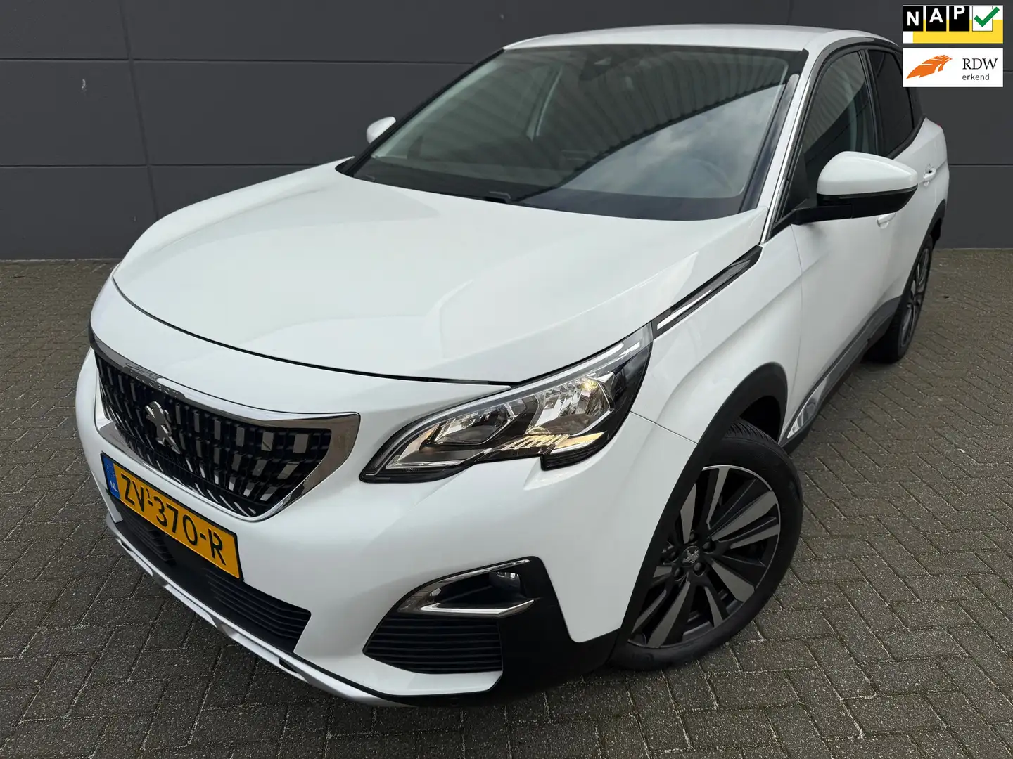 Peugeot 3008 1.2 PureTech Blue Lease*CAMERA*CARPLAY*APK*NAP*CRU Blanc - 1