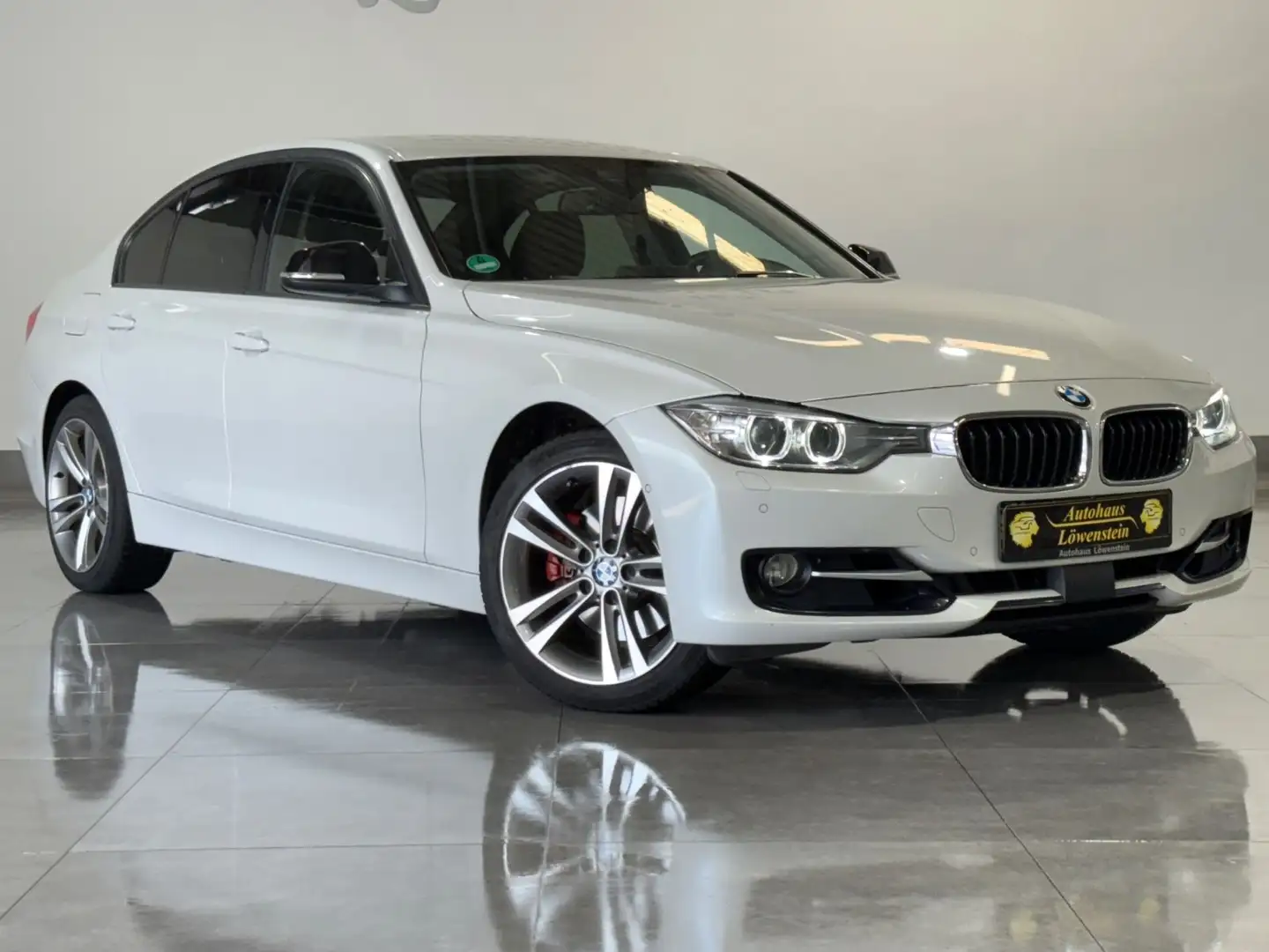 BMW 328 i xDrive*ACC*LANE*RFK*DEUTSCH-FHRZ Blanc - 2