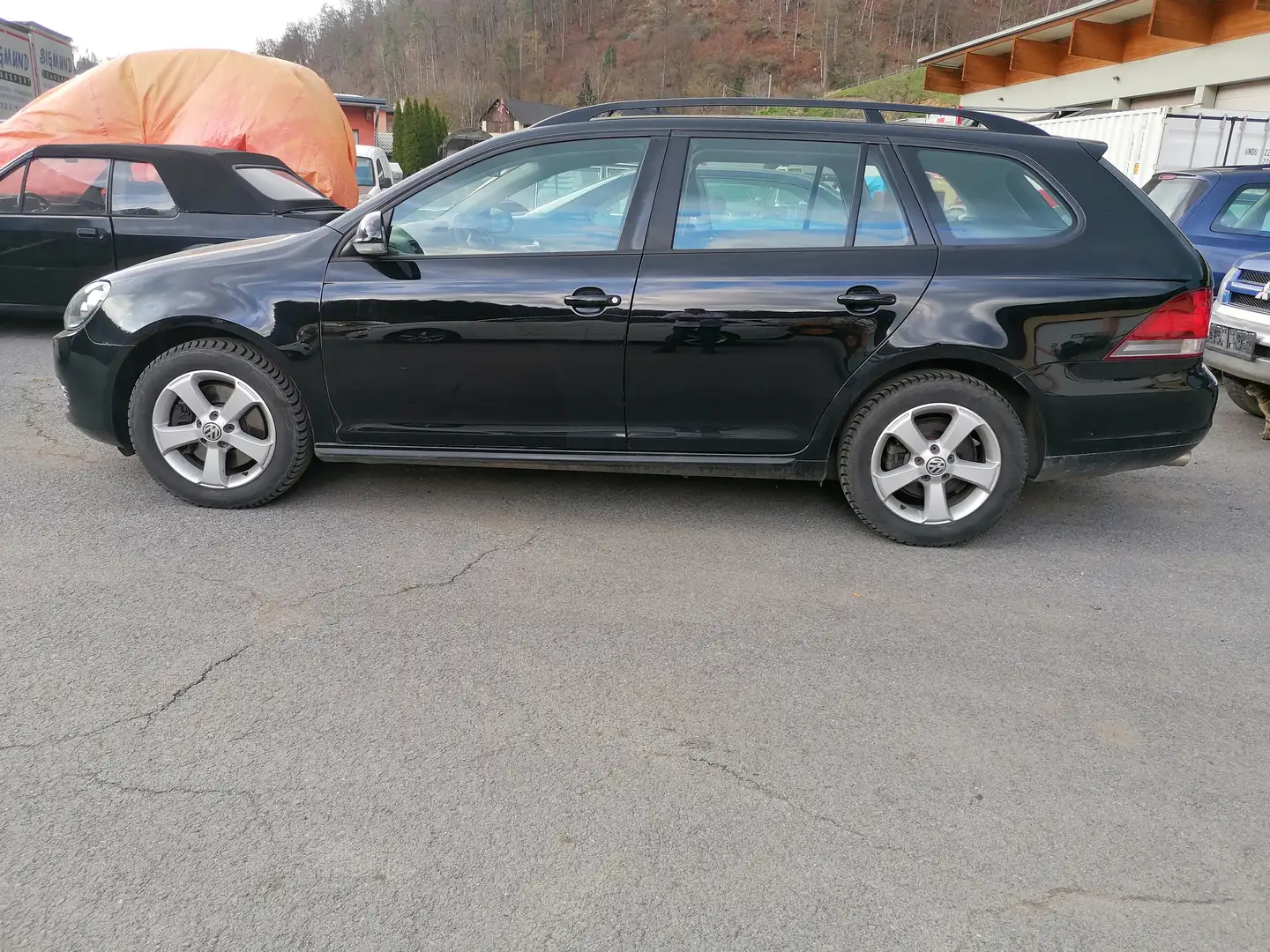 Volkswagen Golf Variant Trendline BMT 1,6 TDI DPF Silber - 1