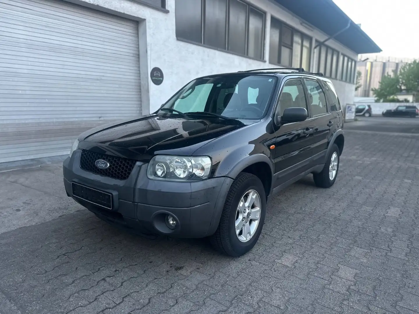 Ford Maverick V6 Limited Automatik Klima TÜV 07/2027 Schwarz - 1