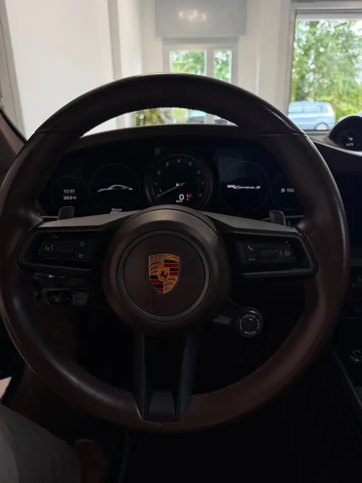Porsche 992