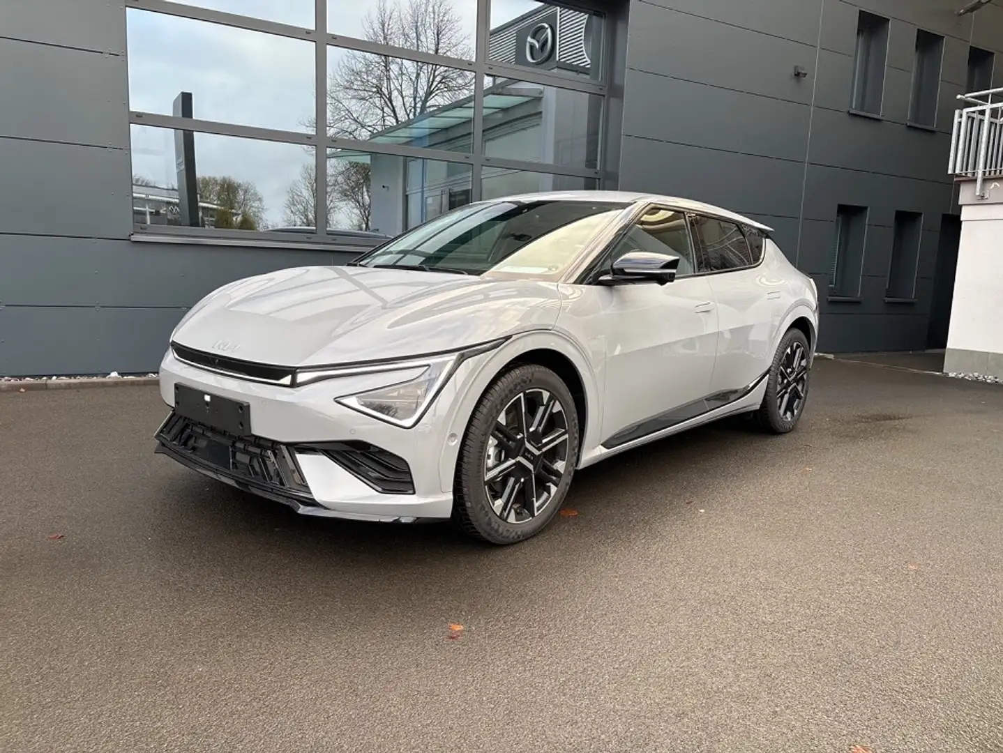 Kia EV6 PE GT-LINE 84kWh AWD WP ASS+ SOUND DESIGN TECHN Grau - 1