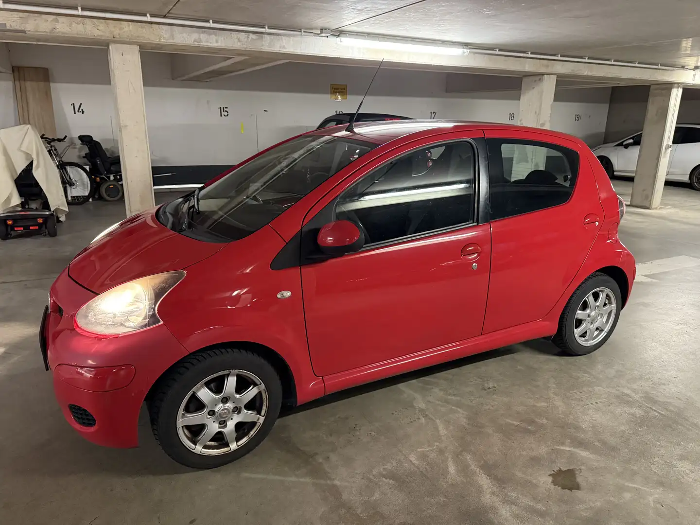Toyota Aygo City - 1