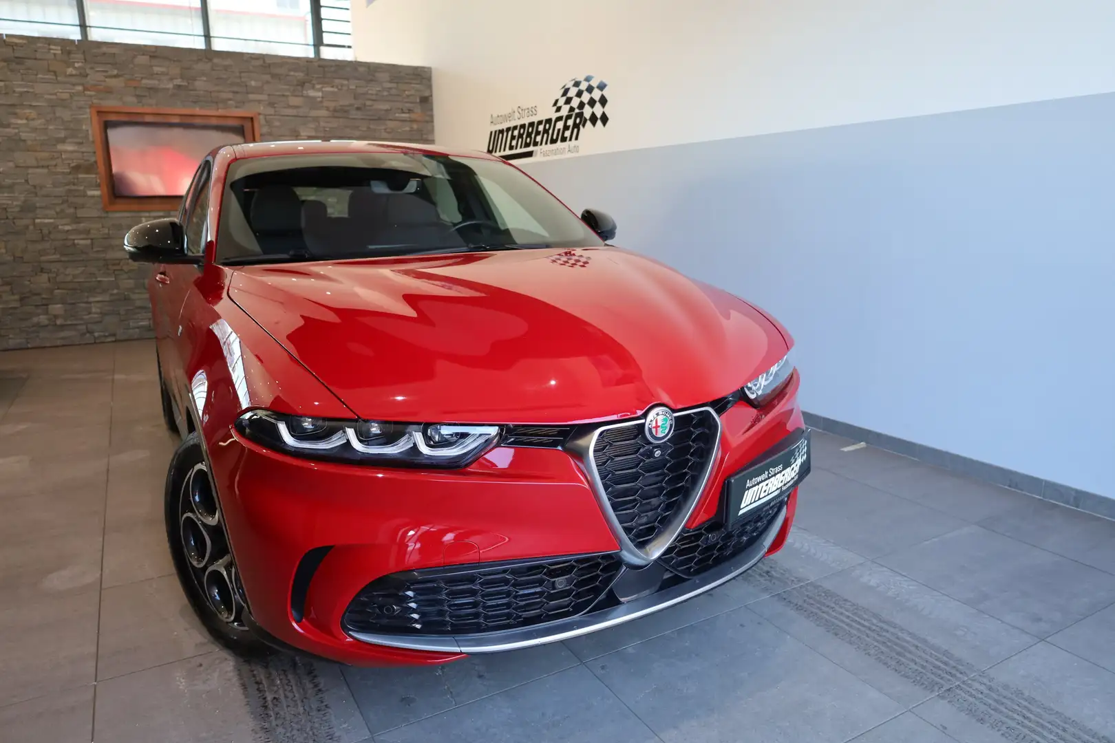 Alfa Romeo Tonale 1.6 VGT-D Ti Rot - 2