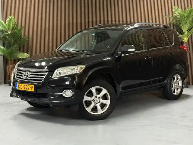 Toyota RAV 4 2.0 VVTi Exec. Bns