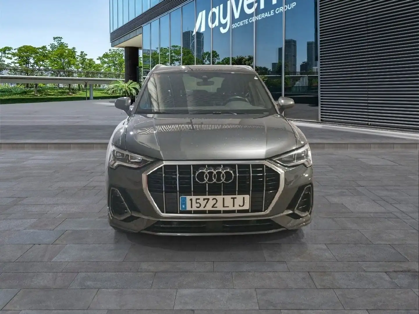 Audi Q3 45 TFSIe S line S-tronic Gris - 2