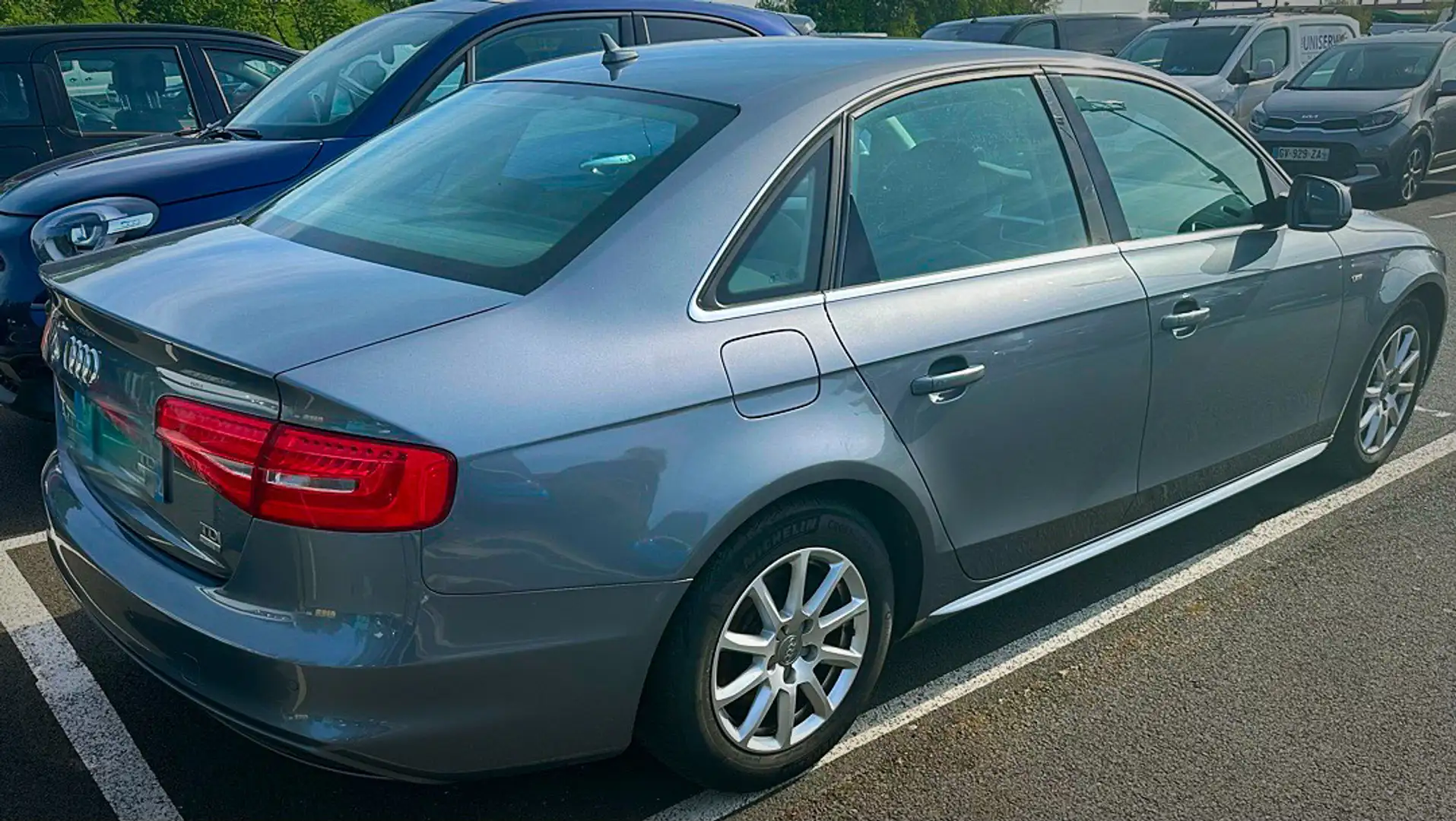 Audi A4 2.0 TDI 136 DPF Ultra Clean Diesel Business Line - 2