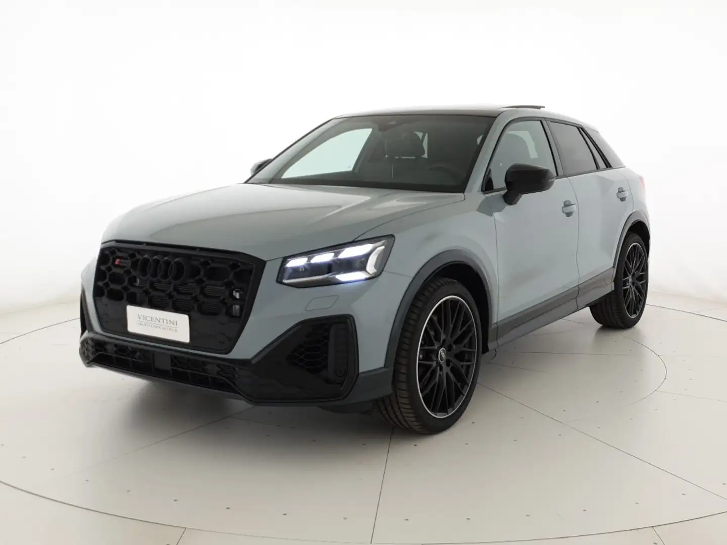 Audi SQ2 2.0TFSI 300CV quattro Sport Attitude Gris - 1