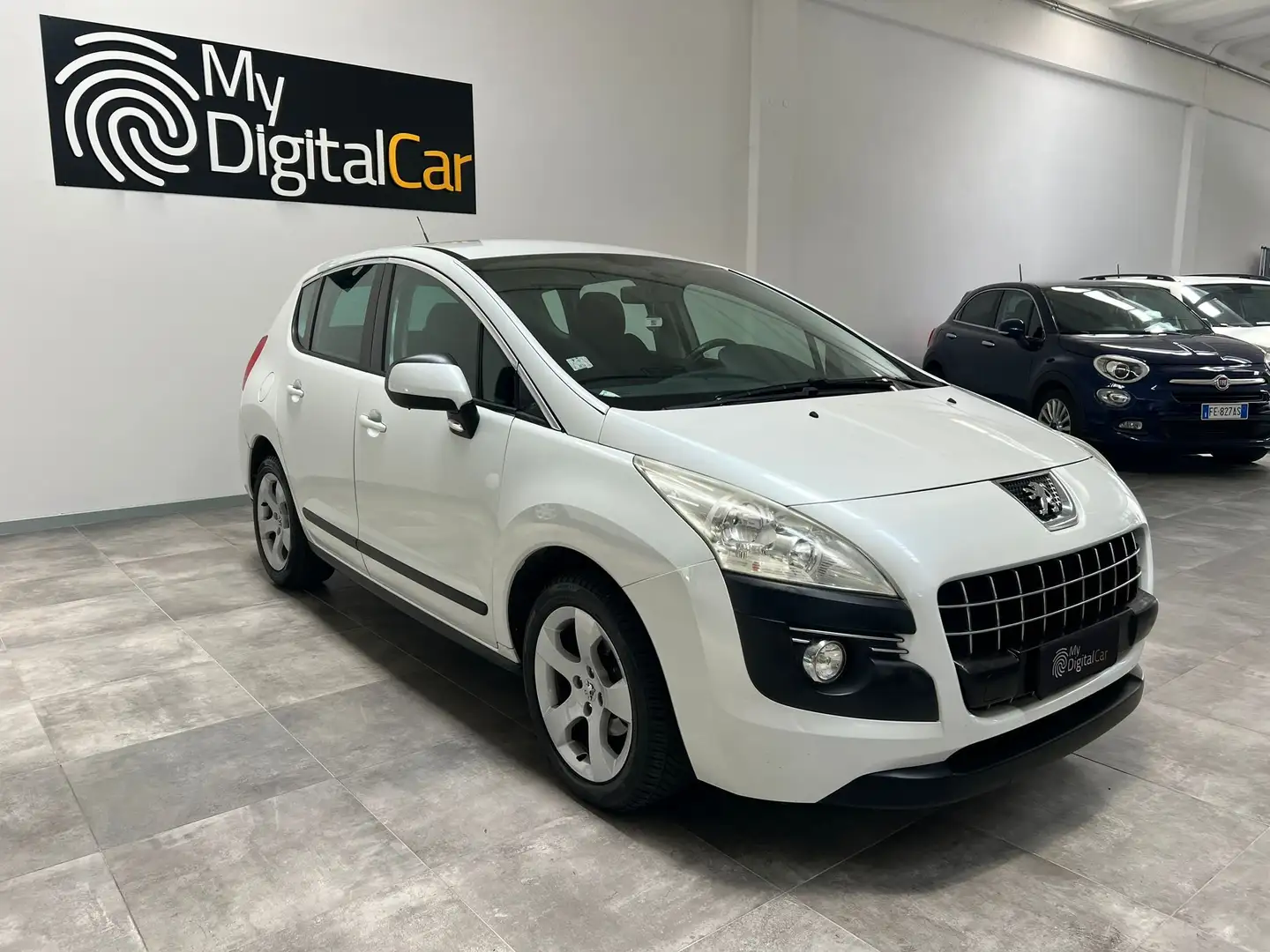 Peugeot 3008 3008 I 1.6 hdi 16v Premium fap Білий - 1