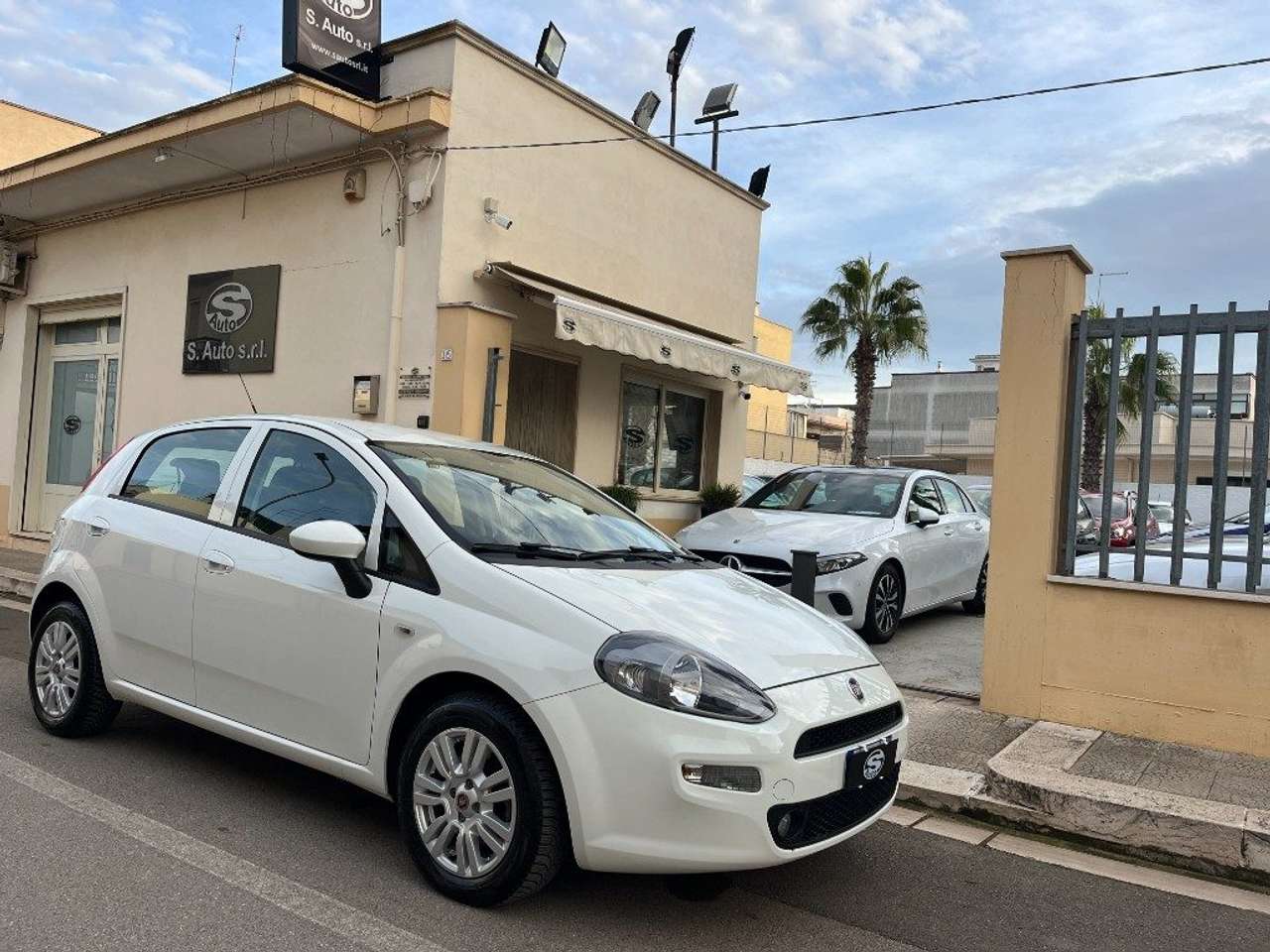 Fiat Punto 1.3MJT 95 Lounge EURO6