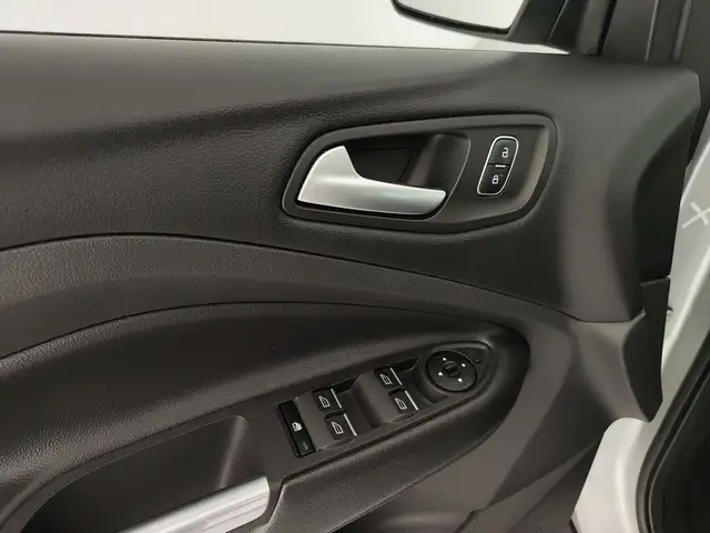 Ford Kuga view 15