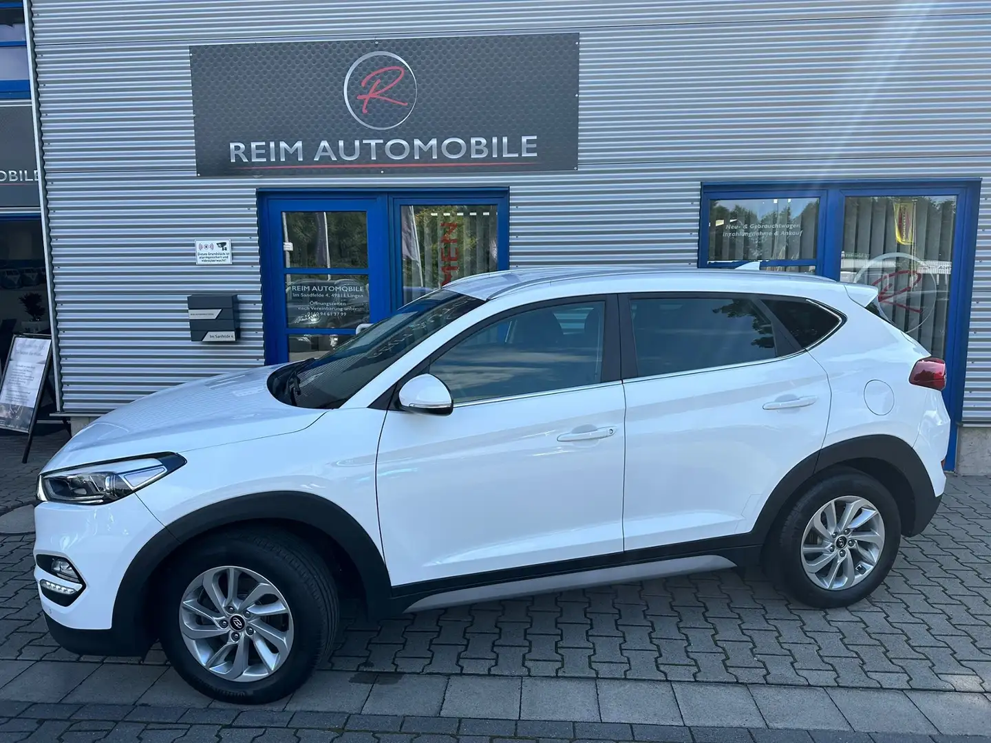 Hyundai TUCSON 1.6 "Style" *KAMERA*LED*SHZ*TEMPOMAT* Weiß - 2