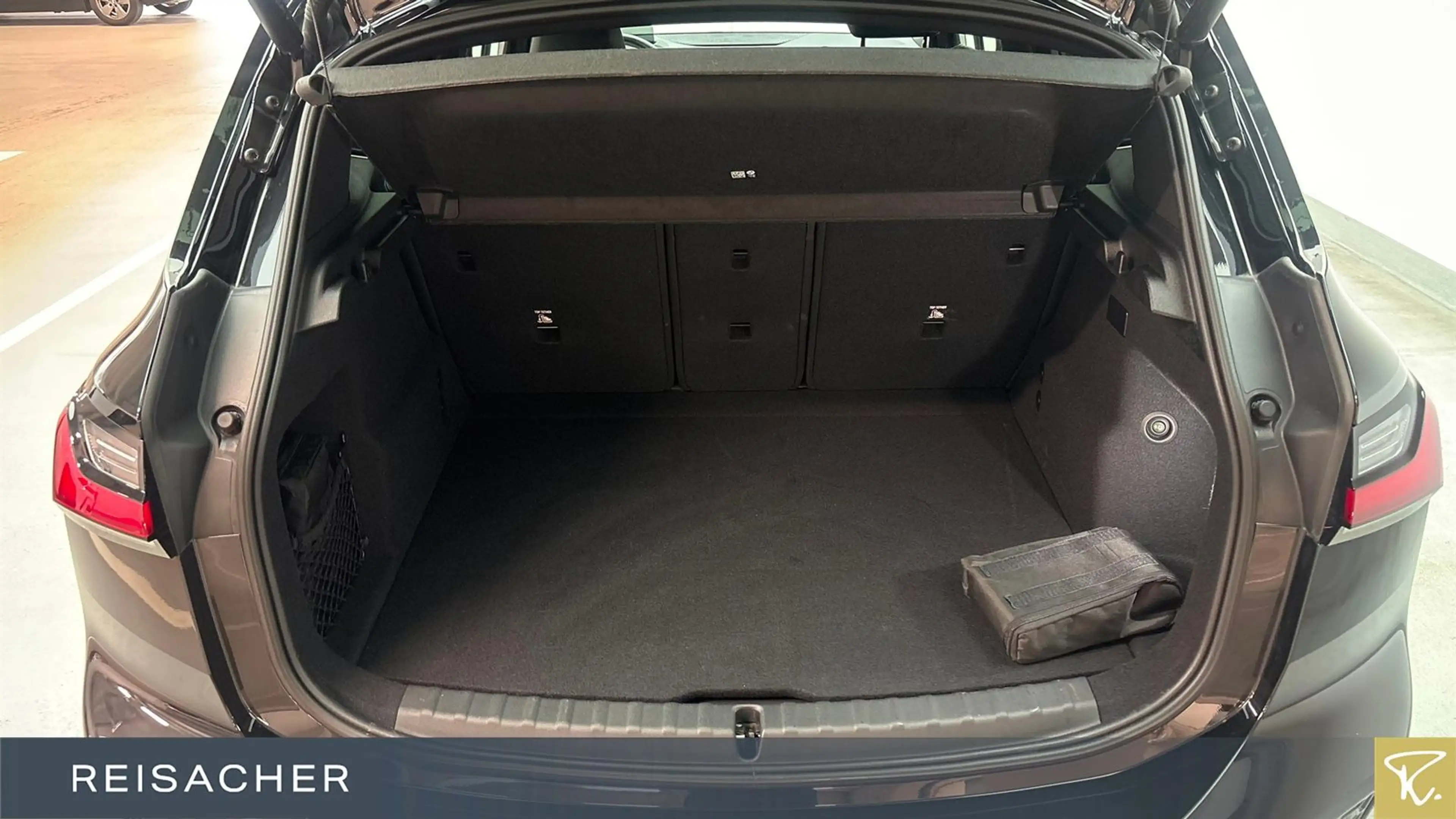 BMW 230 e A xDrive Active Tourer M-Sport,AHK,DA+,Auto — photo 10