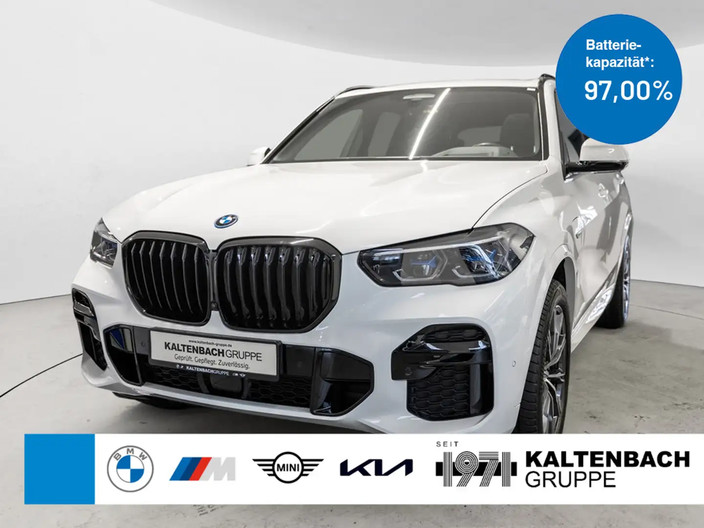 BMW X5 xDrive 45e M-Sport PANO HUD 360° LASER LED Weiß - 1