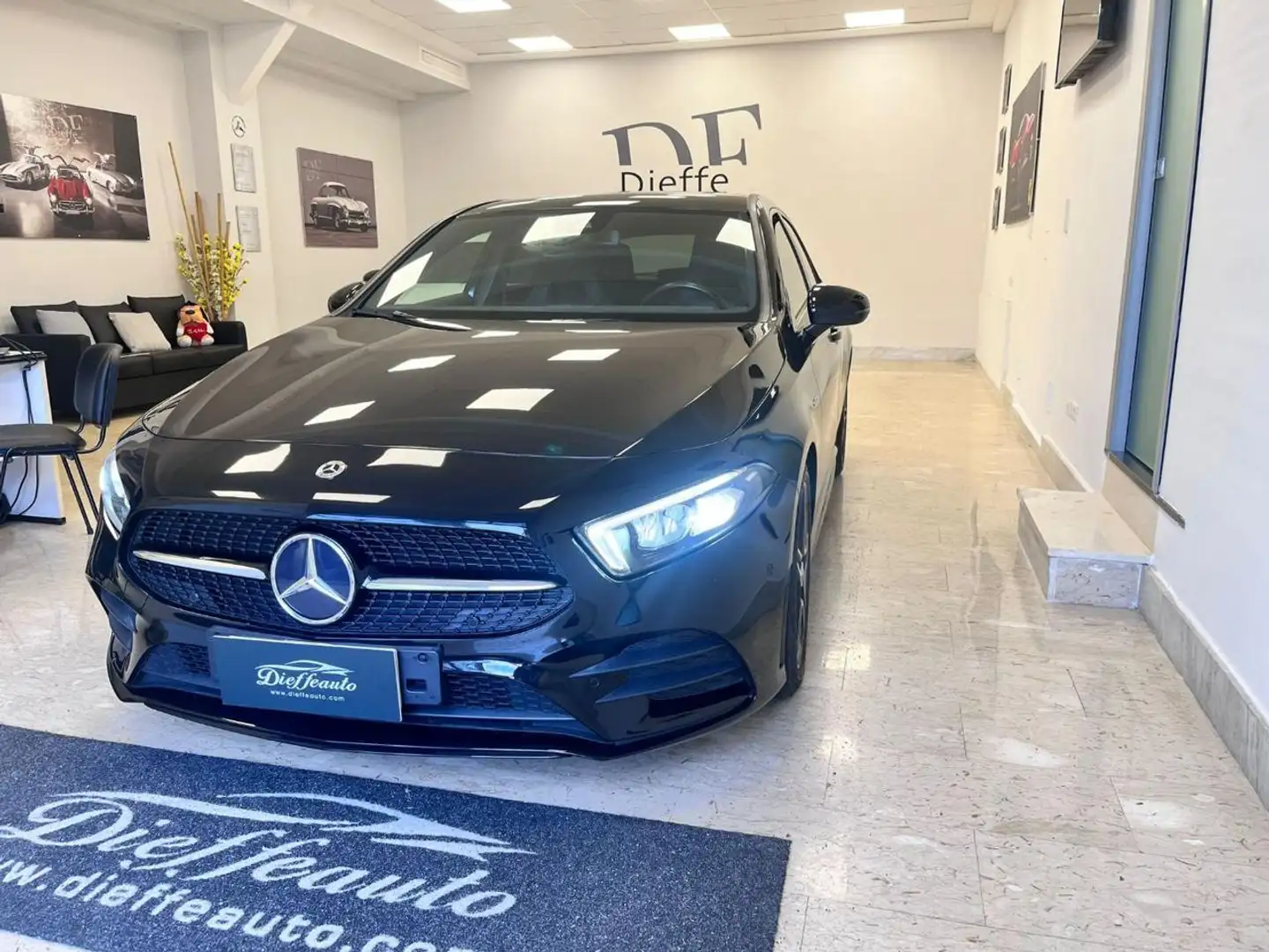 Mercedes-Benz A 180 d Automatic Premium Noir - 2