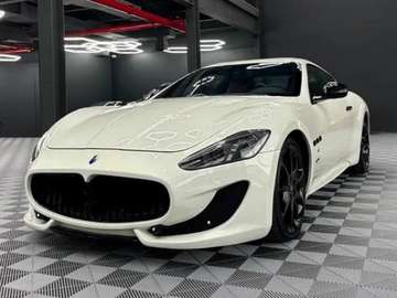 Granturismo 4.7 Sport auto E6