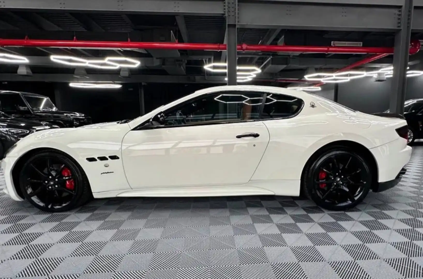 Maserati GranTurismo Granturismo 4.7 Sport auto E6 Weiß - 2