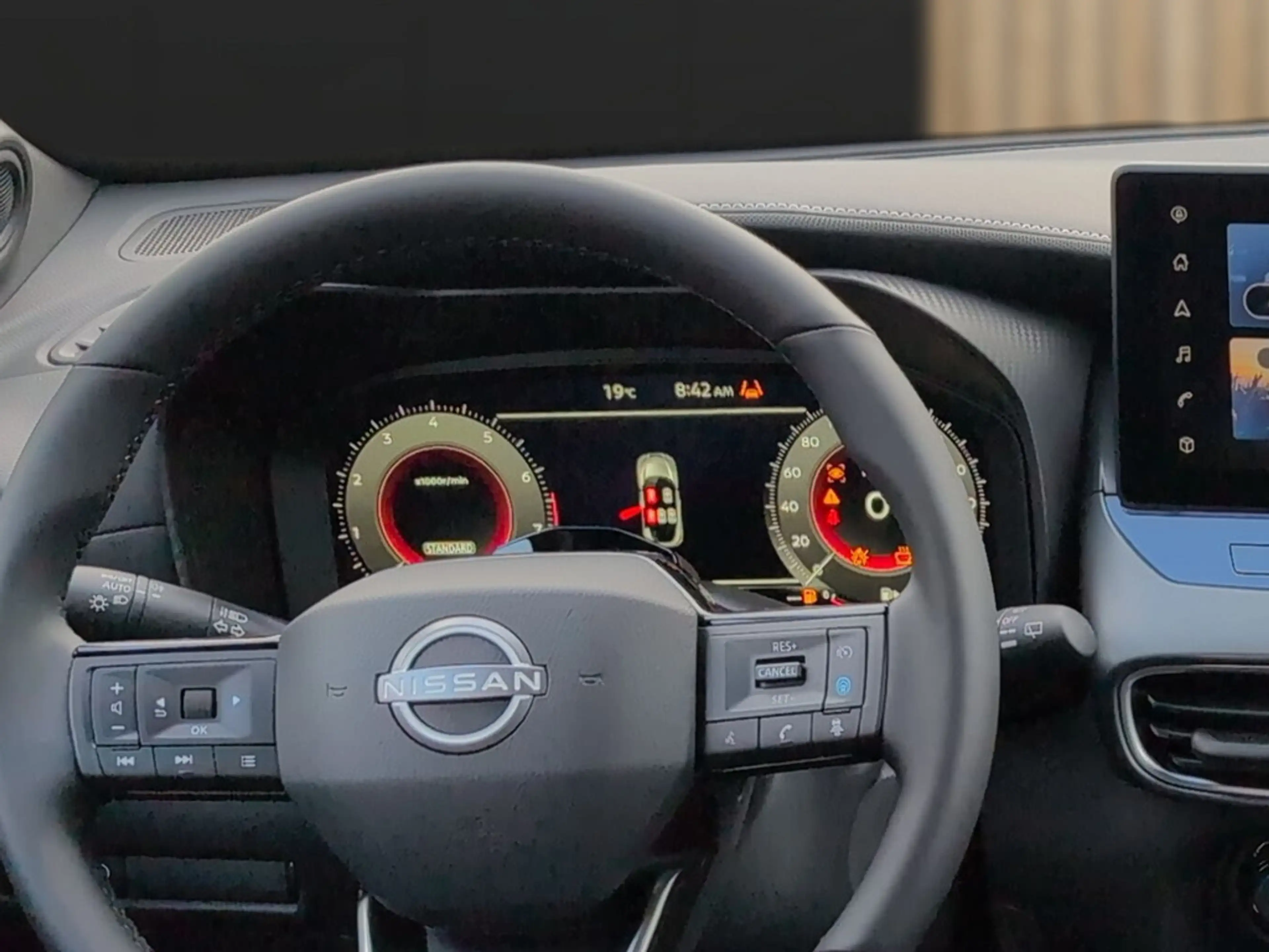 Nissan Juke 1.0 N-Connecta LED FACEL. KAMERA SHZ PDC — photo 14