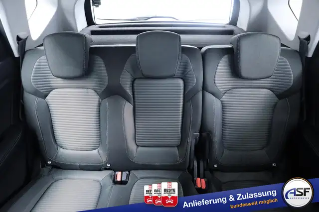 Renault Scenic view 28