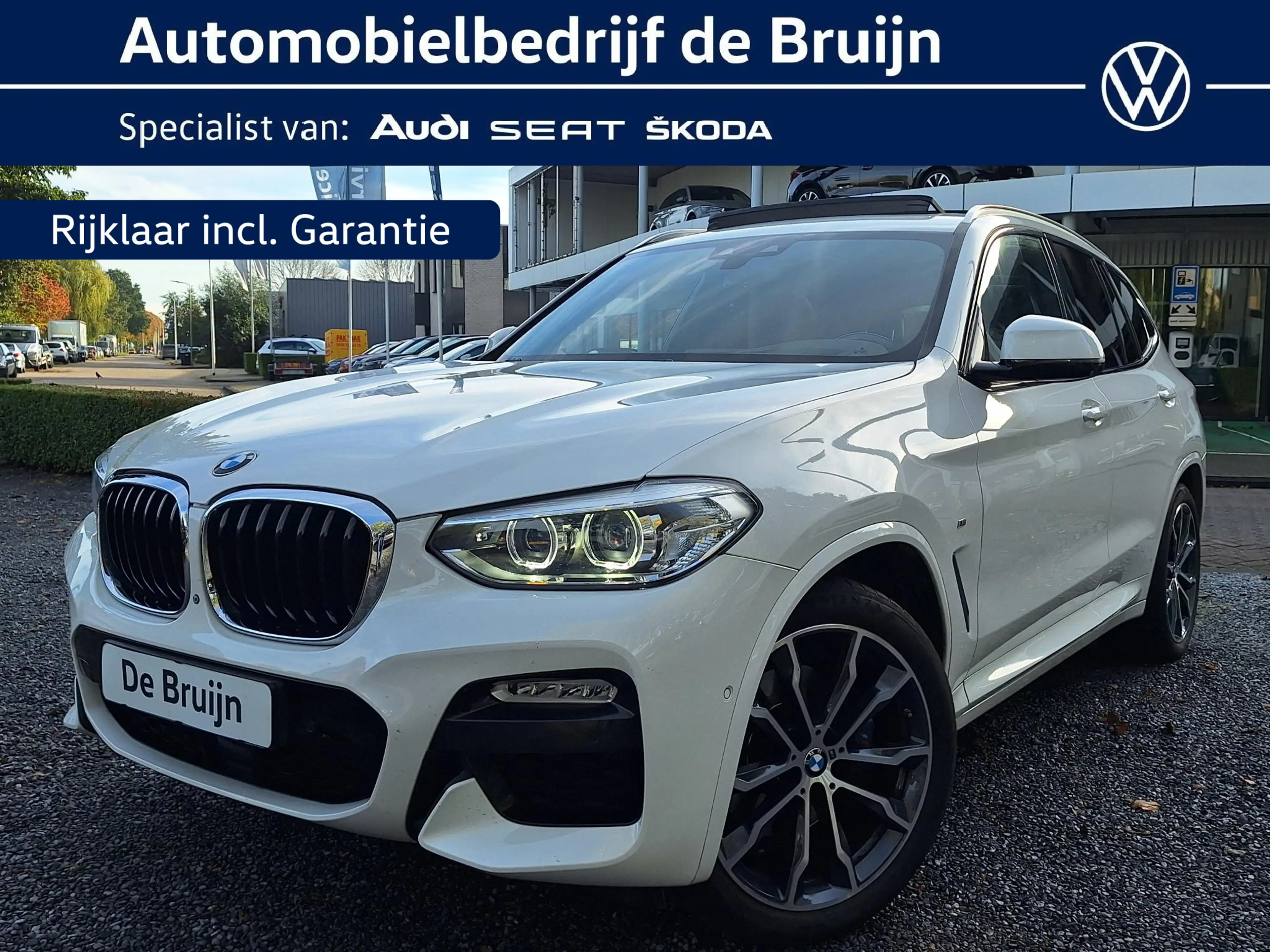 BMW X3 xDrive30i High M-Sport (Pano,Trekhaak,360,Leer)
