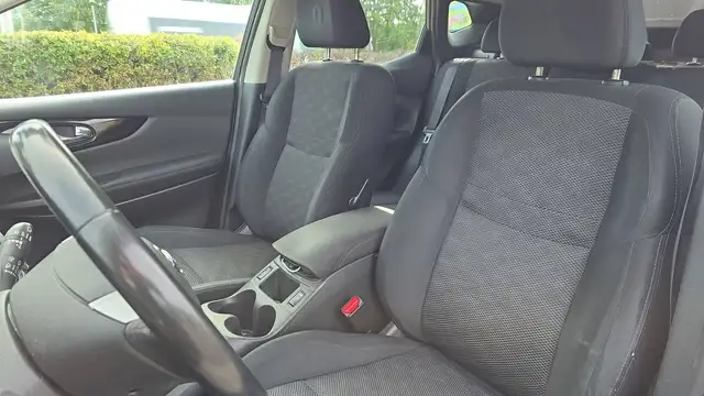 Nissan Qashqai view 9