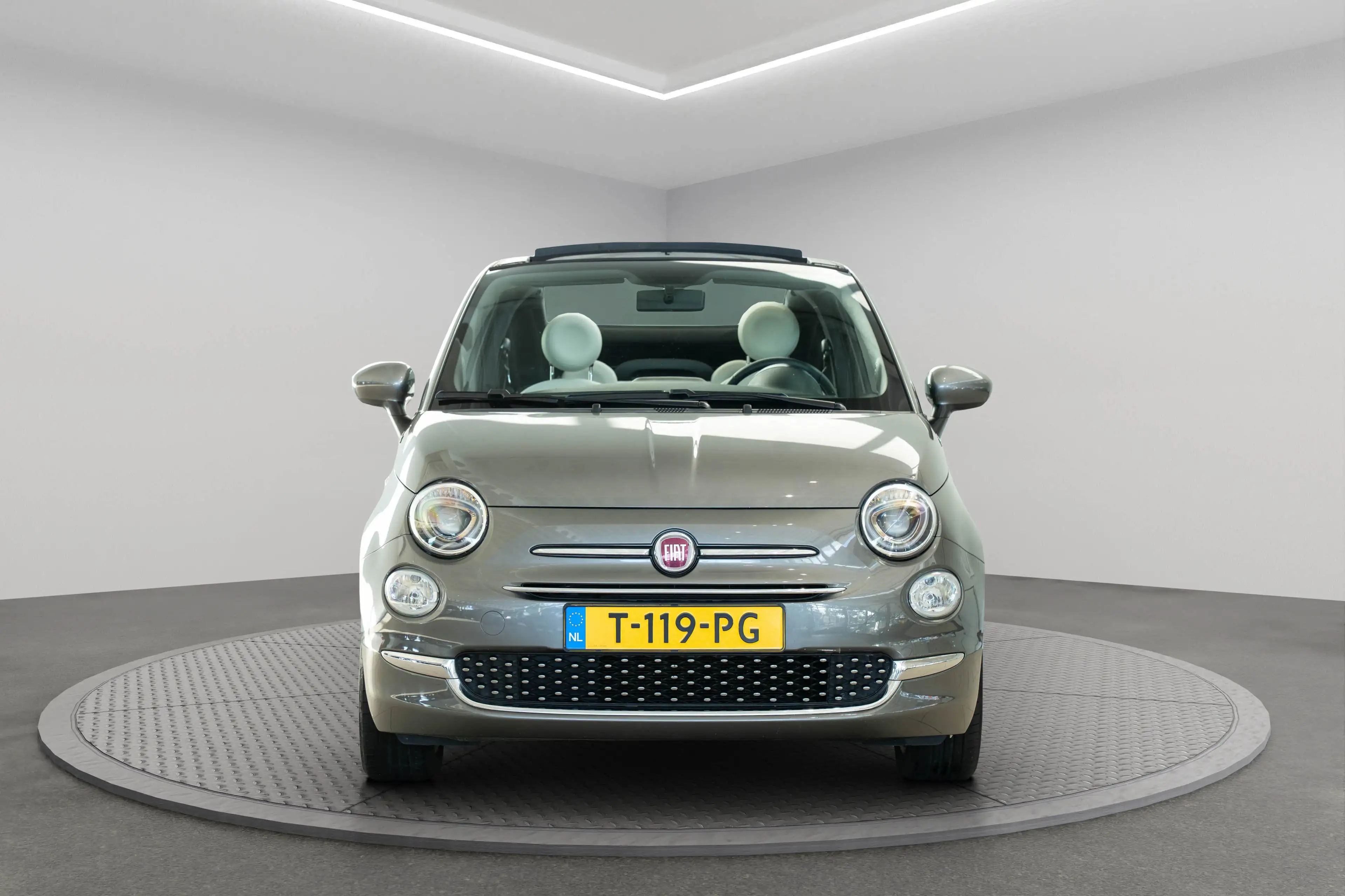 Fiat 500C 1.0 Hybrid Dolcevita | Parkeersensoren | Airco | C — photo 3
