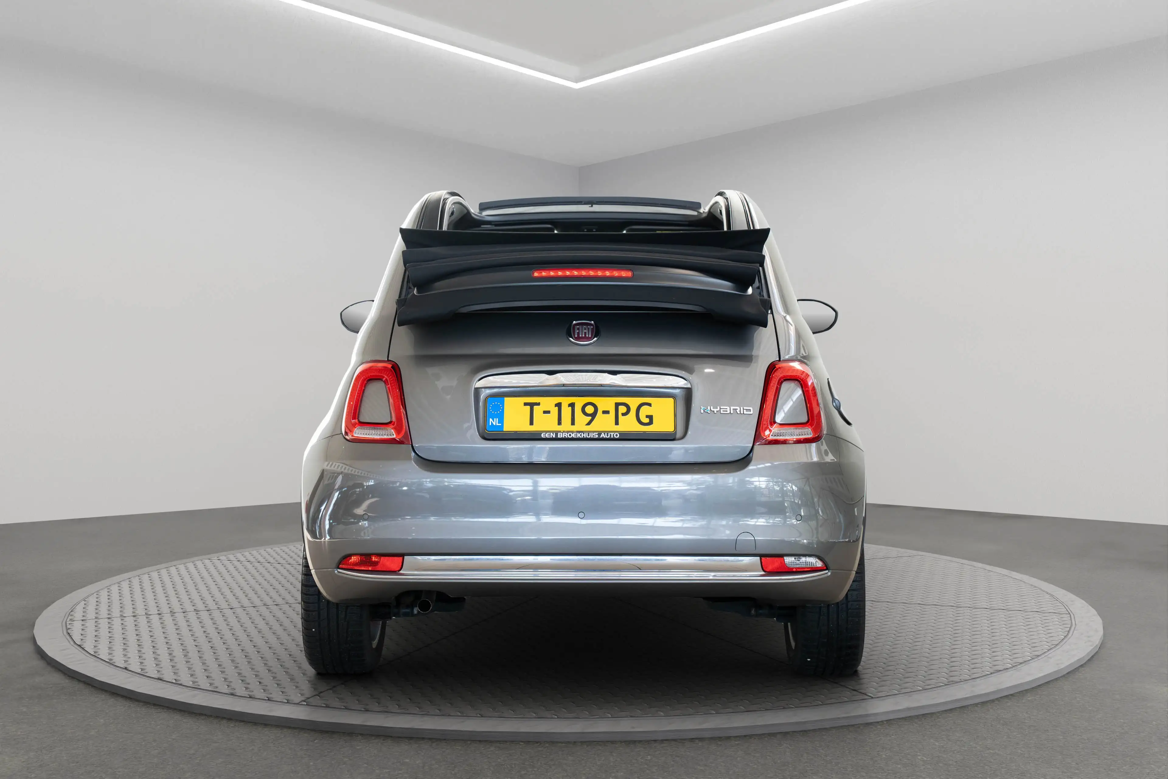 Fiat 500C 1.0 Hybrid Dolcevita | Parkeersensoren | Airco | C — photo 6