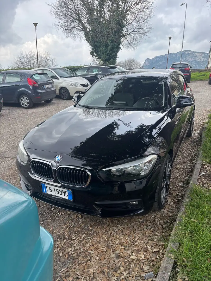 BMW 116 116d 3p - 1