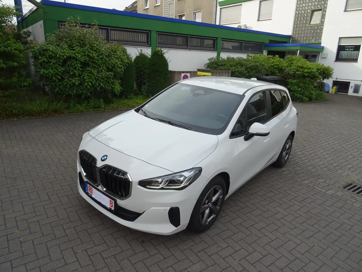 BMW 216 216 i, Steptronic, Sitzhz., Navi, Lenkradhz., LED Blanc - 2