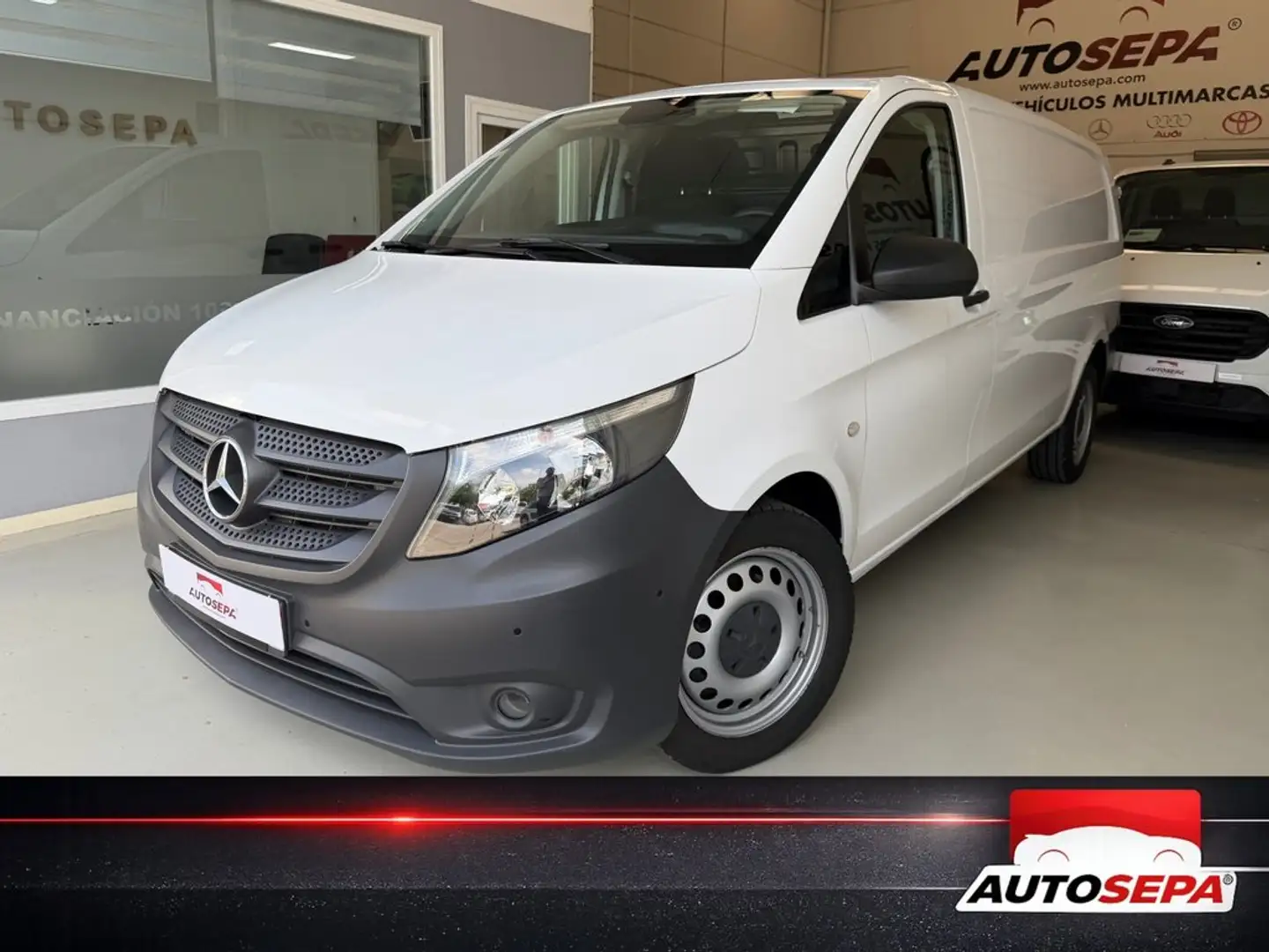 Mercedes-Benz Vito Furgón 114CDI Select Extralarga Blanco - 1