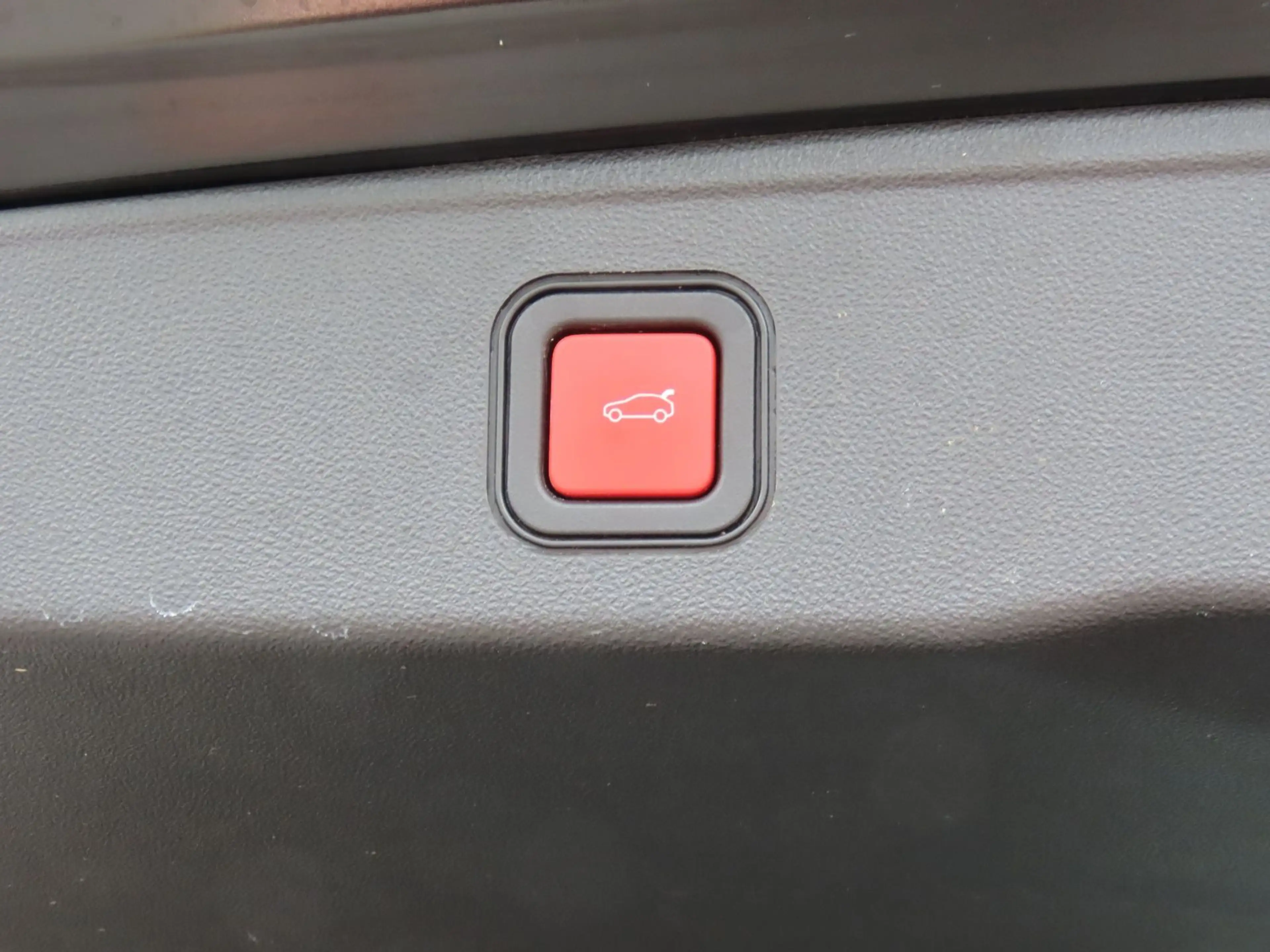 Jeep Avenger 1.2 GSE T3 GDI Klimaauto. Kamera Carplay — photo 10