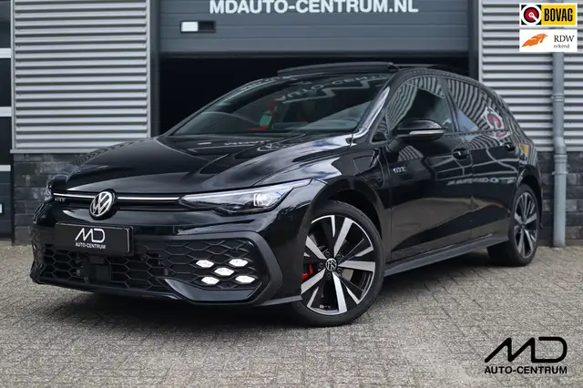 Volkswagen Golf GTE 1.5 272pk| Pano| Leder| I.Q. 3D| HuD| 360 camera
