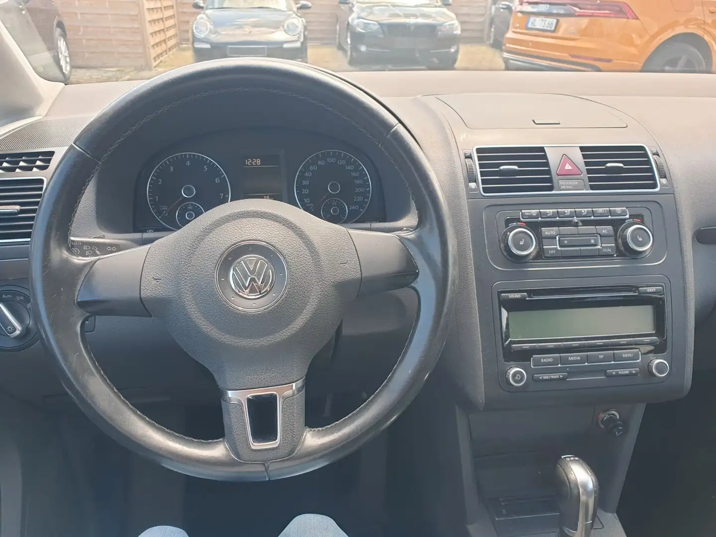 Volkswagen Touran Comfortline*Klima*SHZ*AHK*Tempomat Grijs - 2